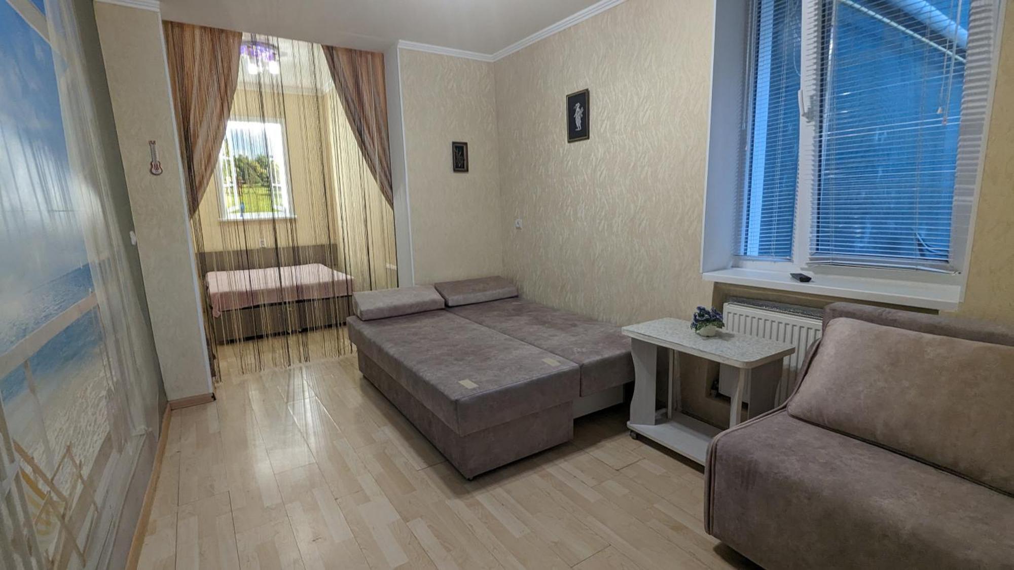 Таунхаус Біля Жд Вокзала Vinnytsia Ngoại thất bức ảnh